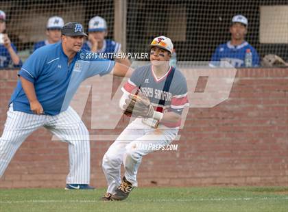 Thumbnail 2 in Hunt vs Terry Sanford (NCHSAA 3A 3rd Round Playoff) photogallery.