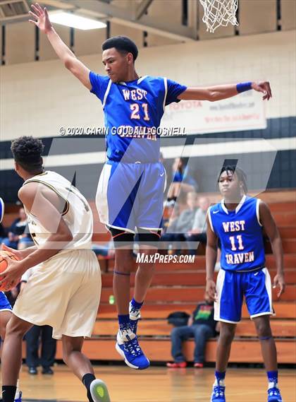 Thumbnail 1 in West Craven @ Havelock (Toyota of New Bern Craven County Holiday Hoops Tournament) photogallery.