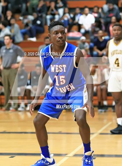Thumbnail 2 in West Craven @ Havelock (Toyota of New Bern Craven County Holiday Hoops Tournament) photogallery.