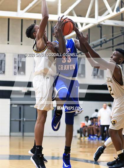 Thumbnail 2 in West Craven @ Havelock (Toyota of New Bern Craven County Holiday Hoops Tournament) photogallery.