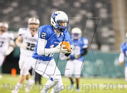 Thumbnail 3 in Ridgewood vs. Montclair (NJSIAA North 1 Group 5 Final) photogallery.