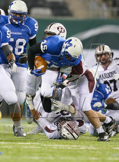 Thumbnail 2 in Ridgewood vs. Montclair (NJSIAA North 1 Group 5 Final) photogallery.
