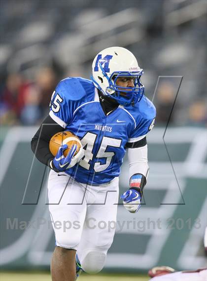 Thumbnail 2 in Ridgewood vs. Montclair (NJSIAA North 1 Group 5 Final) photogallery.