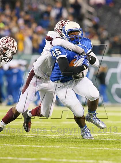 Thumbnail 3 in Ridgewood vs. Montclair (NJSIAA North 1 Group 5 Final) photogallery.