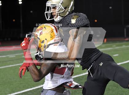 Thumbnail 1 in Mission Viejo vs. Long Beach Poly photogallery.