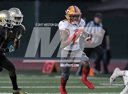Thumbnail 1 in Mission Viejo vs. Long Beach Poly photogallery.