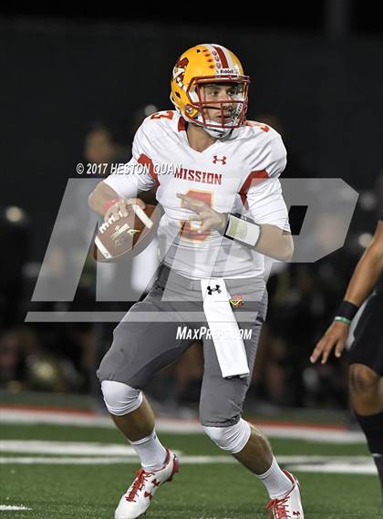Thumbnail 2 in Mission Viejo vs. Long Beach Poly photogallery.