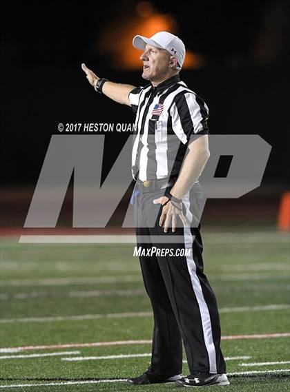 Thumbnail 3 in Mission Viejo vs. Long Beach Poly photogallery.