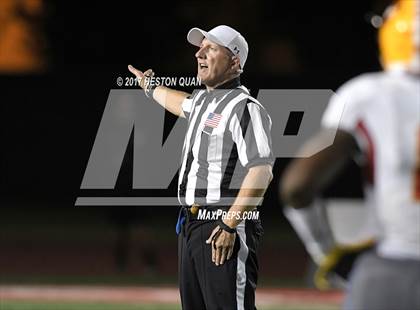 Thumbnail 2 in Mission Viejo vs. Long Beach Poly photogallery.
