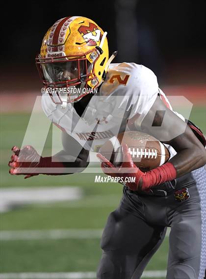 Thumbnail 2 in Mission Viejo vs. Long Beach Poly photogallery.