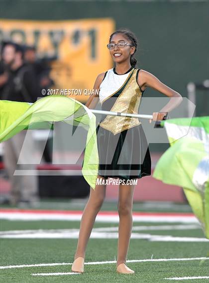 Thumbnail 1 in Mission Viejo vs. Long Beach Poly photogallery.