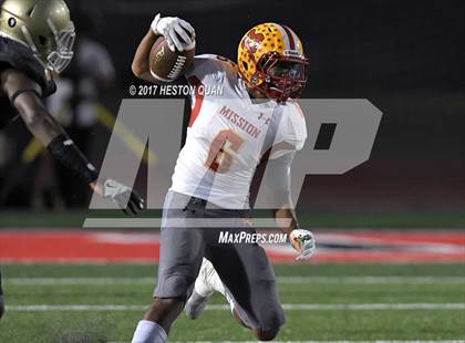 Thumbnail 3 in Mission Viejo vs. Long Beach Poly photogallery.