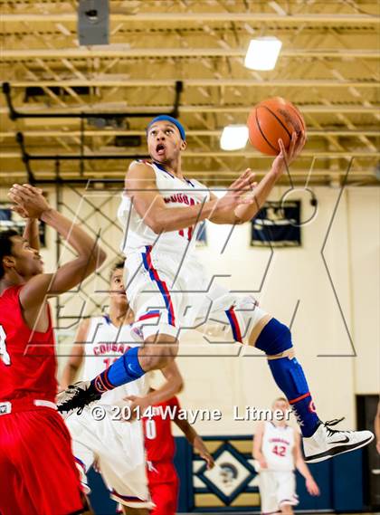 Thumbnail 2 in Holmes vs Conner (Lloyd Memorial Invitational Tournament) photogallery.
