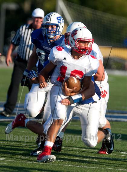 Thumbnail 1 in Beechwood vs. Simon Kenton (Crosstown Showdown) photogallery.