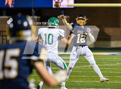 Thumbnail 1 in Alleman @ Sterling photogallery.