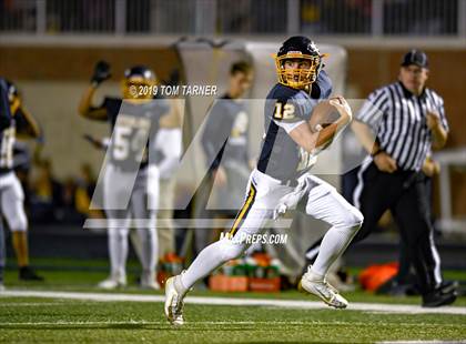 Thumbnail 3 in Alleman @ Sterling photogallery.