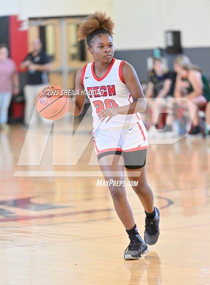 Thumbnail 2 in Hillsborough County vs Pinellas County All Stars photogallery.