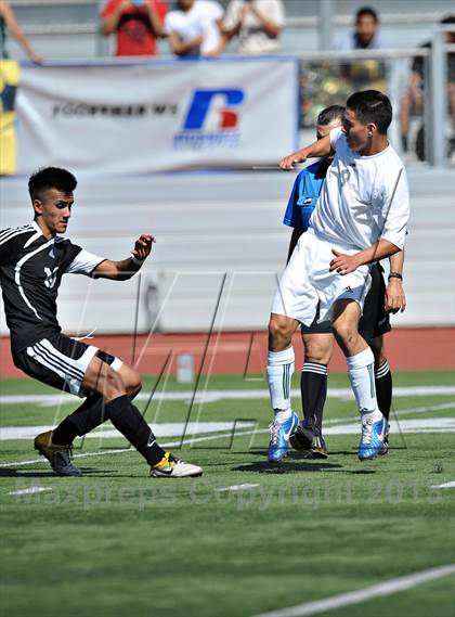 Thumbnail 1 in Saddleback vs. San Jacinto (CIF SS D5 Final) photogallery.