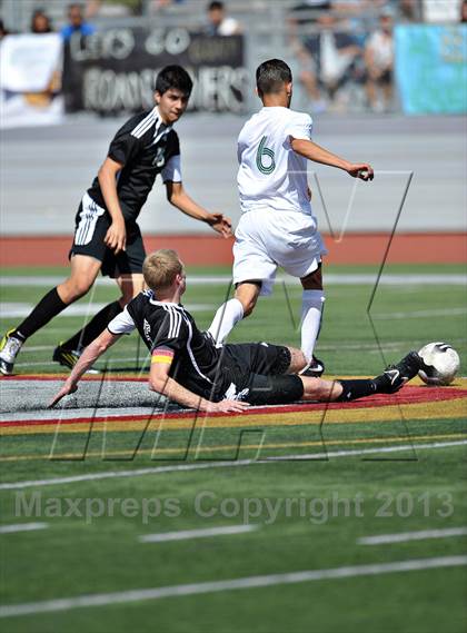 Thumbnail 3 in Saddleback vs. San Jacinto (CIF SS D5 Final) photogallery.