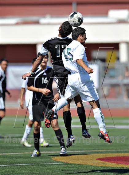 Thumbnail 3 in Saddleback vs. San Jacinto (CIF SS D5 Final) photogallery.