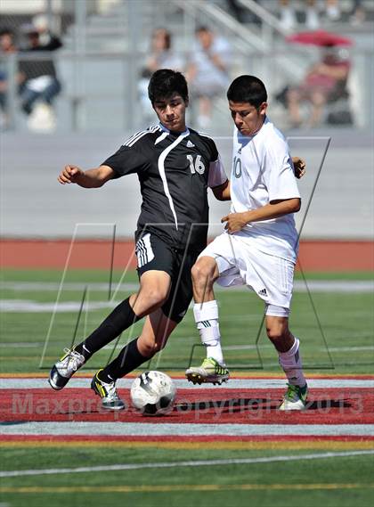 Thumbnail 2 in Saddleback vs. San Jacinto (CIF SS D5 Final) photogallery.