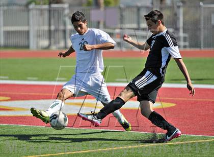 Thumbnail 3 in Saddleback vs. San Jacinto (CIF SS D5 Final) photogallery.