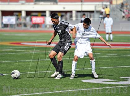Thumbnail 2 in Saddleback vs. San Jacinto (CIF SS D5 Final) photogallery.
