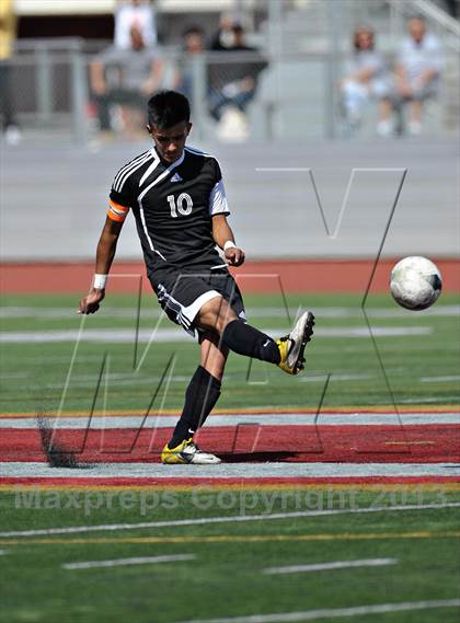 Thumbnail 1 in Saddleback vs. San Jacinto (CIF SS D5 Final) photogallery.