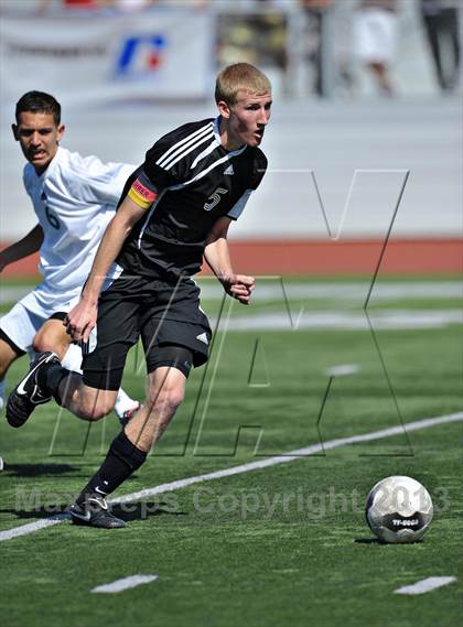 Thumbnail 1 in Saddleback vs. San Jacinto (CIF SS D5 Final) photogallery.