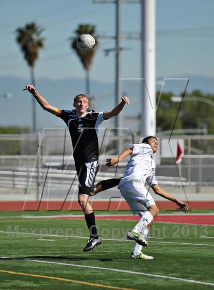 Thumbnail 3 in Saddleback vs. San Jacinto (CIF SS D5 Final) photogallery.