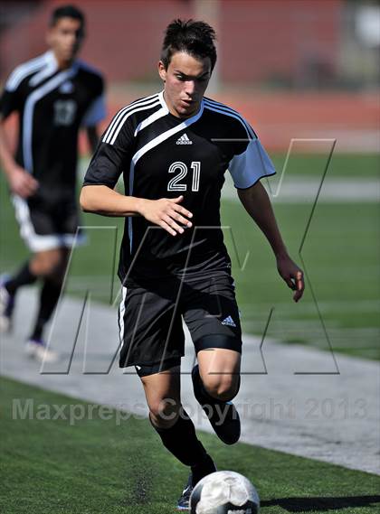Thumbnail 3 in Saddleback vs. San Jacinto (CIF SS D5 Final) photogallery.