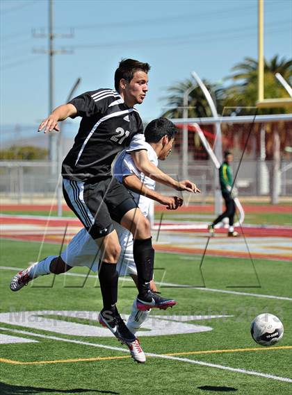 Thumbnail 1 in Saddleback vs. San Jacinto (CIF SS D5 Final) photogallery.