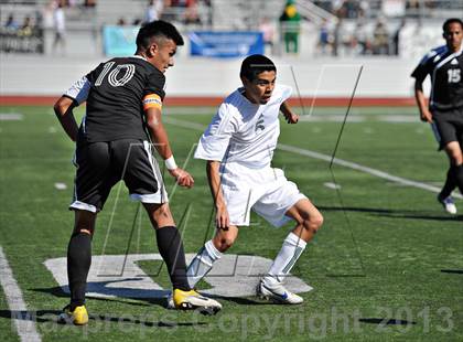 Thumbnail 3 in Saddleback vs. San Jacinto (CIF SS D5 Final) photogallery.