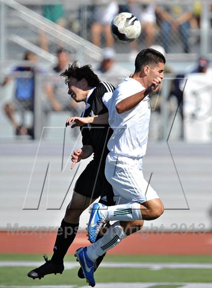 Thumbnail 1 in Saddleback vs. San Jacinto (CIF SS D5 Final) photogallery.