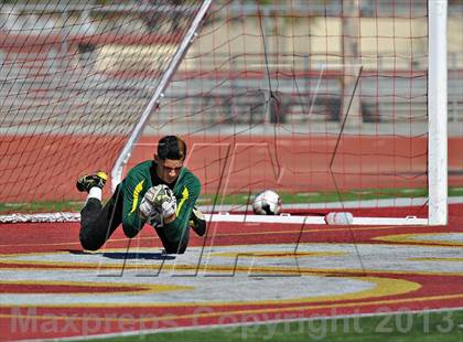 Thumbnail 3 in Saddleback vs. San Jacinto (CIF SS D5 Final) photogallery.