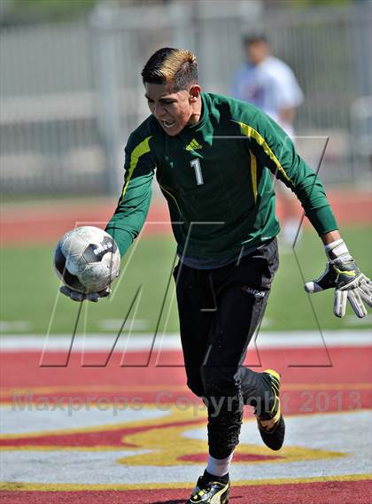 Thumbnail 2 in Saddleback vs. San Jacinto (CIF SS D5 Final) photogallery.