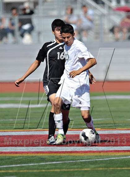 Thumbnail 3 in Saddleback vs. San Jacinto (CIF SS D5 Final) photogallery.