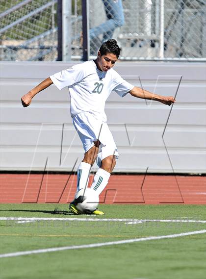 Thumbnail 2 in Saddleback vs. San Jacinto (CIF SS D5 Final) photogallery.