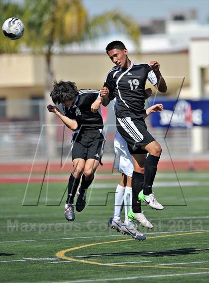 Thumbnail 1 in Saddleback vs. San Jacinto (CIF SS D5 Final) photogallery.