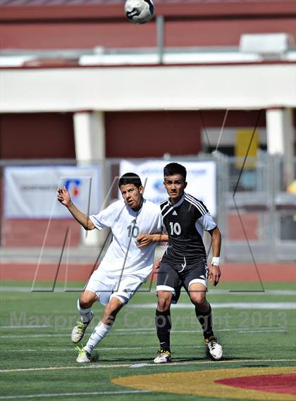 Thumbnail 3 in Saddleback vs. San Jacinto (CIF SS D5 Final) photogallery.