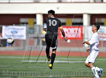Thumbnail 2 in Saddleback vs. San Jacinto (CIF SS D5 Final) photogallery.