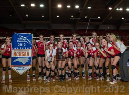 Thumbnail 3 in Hendersonville vs. Raleigh Charter (NCHSAA 1A Final) photogallery.
