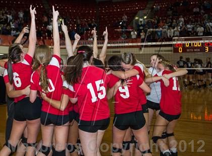 Thumbnail 2 in Hendersonville vs. Raleigh Charter (NCHSAA 1A Final) photogallery.