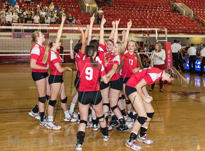 Thumbnail 3 in Hendersonville vs. Raleigh Charter (NCHSAA 1A Final) photogallery.