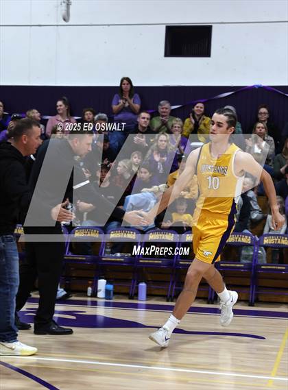 Thumbnail 2 in St. Patrick-St. Vincent @ Middletown (CIF NCS D4 Semifinal) photogallery.