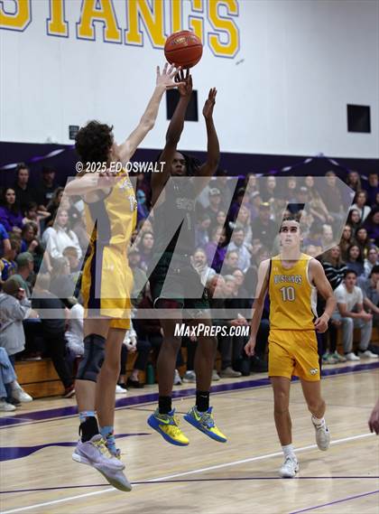 Thumbnail 1 in St. Patrick-St. Vincent @ Middletown (CIF NCS D4 Semifinal) photogallery.