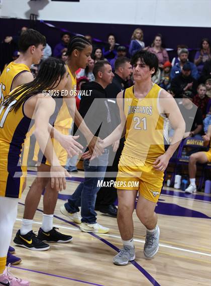 Thumbnail 2 in St. Patrick-St. Vincent @ Middletown (CIF NCS D4 Semifinal) photogallery.