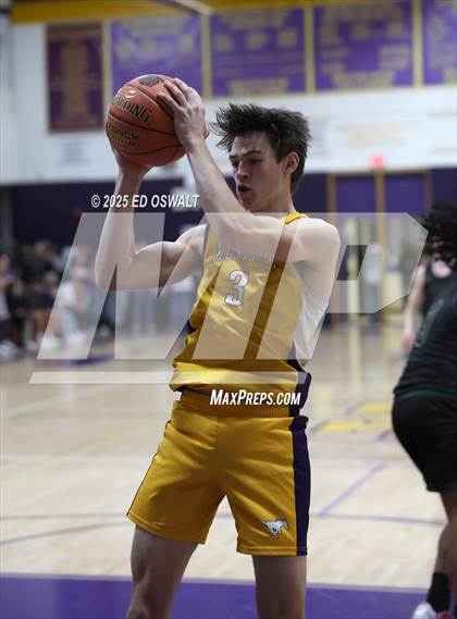 Thumbnail 2 in St. Patrick-St. Vincent @ Middletown (CIF NCS D4 Semifinal) photogallery.