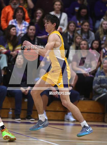 Thumbnail 2 in St. Patrick-St. Vincent @ Middletown (CIF NCS D4 Semifinal) photogallery.