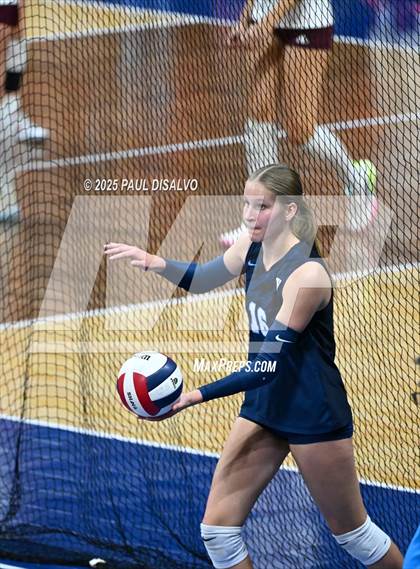 Thumbnail 2 in Fossil Ridge vs. Valor Christian (CHSAA 5A Semi-Final) photogallery.